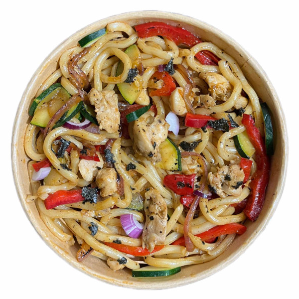 Makaron Udon w sosie z czarnego pieprza  (kurczak,cukinia, papryka, cebula) 500g